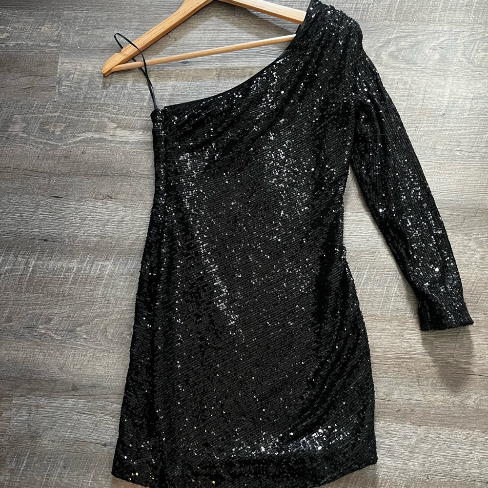 (NWT) trina turk sequin cocktail dress